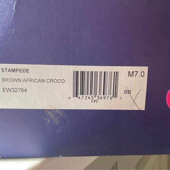 Stuart Weitzman "Stampede" boot - Picture 4 of 5